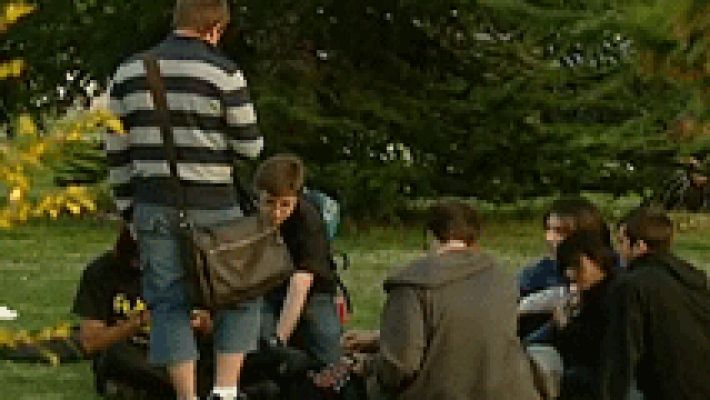 Telediario 1 - El Gobierno cambia la edad de casar