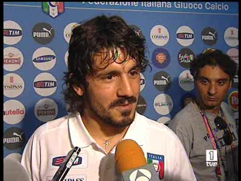 Gattuso calienta el partido