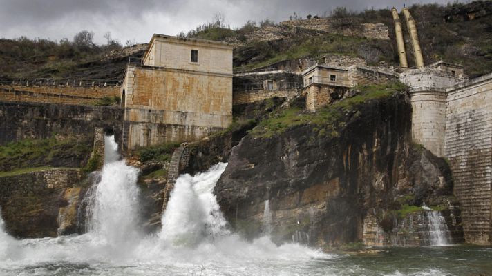 Telediario 1 - Telediario 1 en 4'  06/04/13