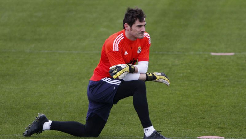 La afición, dividida sobre Casillas