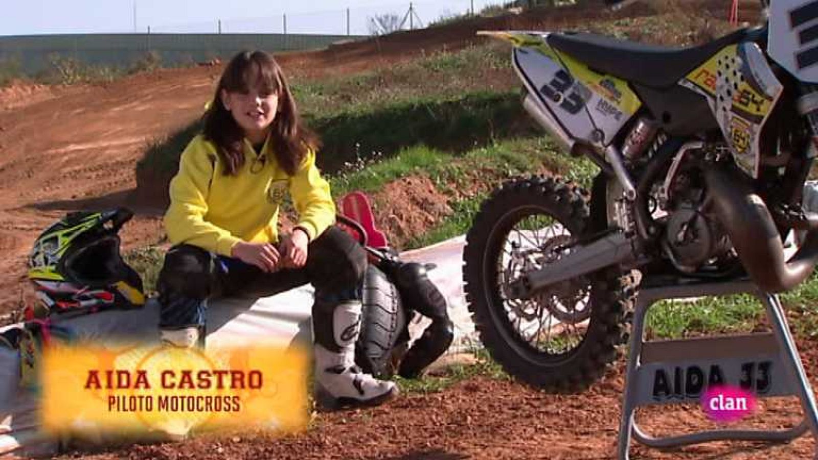 Motocross a fondo con aida - Si tú quieres no hay barreras | Ver