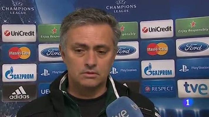 Telediario 1 - Mourinho: "Estoy encantado con los porteros"