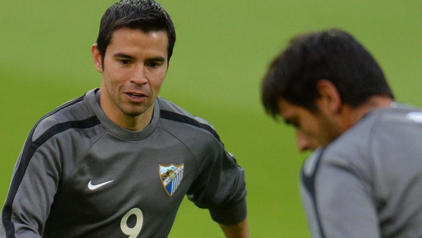 Saviola confía en romper la defensa del Borussia | Ver
