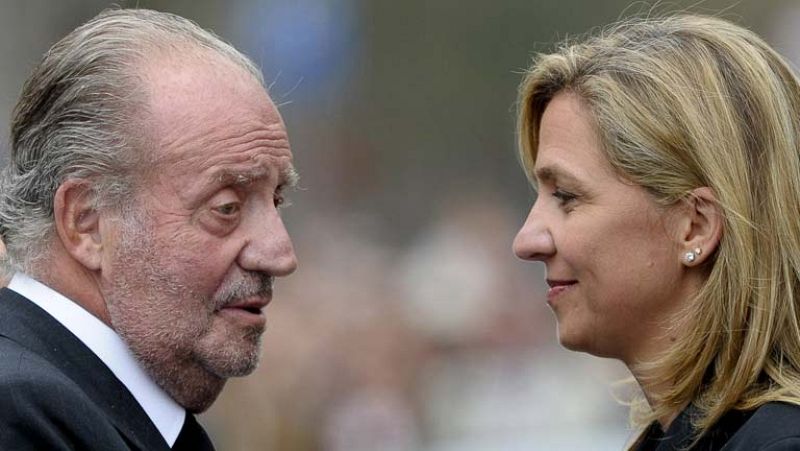 El PSOE propone que el rey tenga el mismo estatus que un político