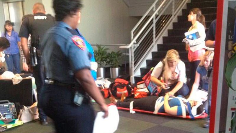 APUÑALAMIENTO EN EE.UU.