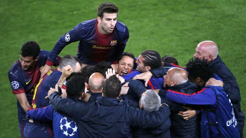 Un Barça plano, desacertado y blando atrás logró el pase a las semifinales de Champions después de jugar durante 70 minutos con la eliminación ante un inteligente PSG, que colocó a los de Vilanova en un complicado brete que obligó la entrada de un Me