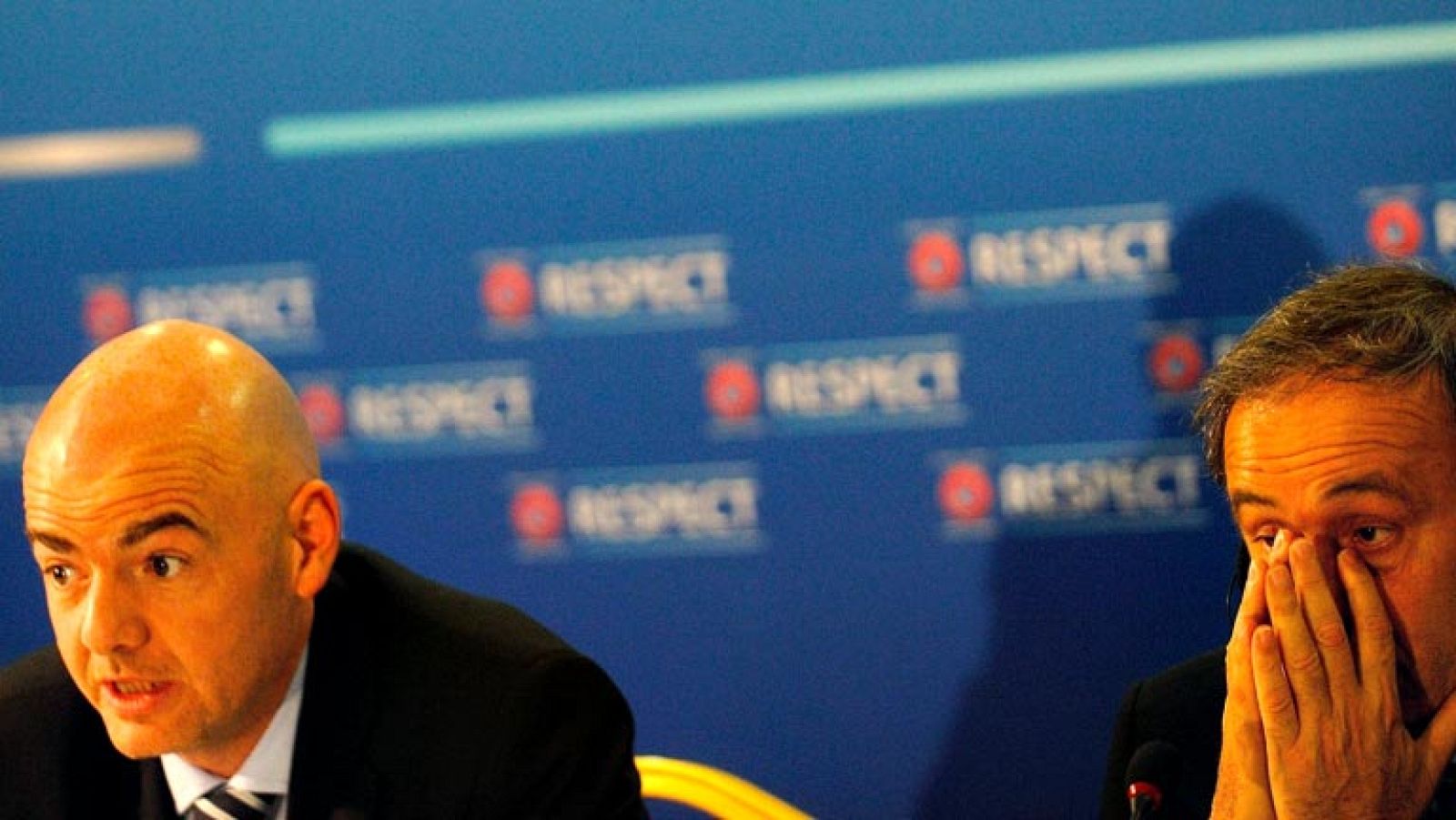 El Secretario General de la UEFA, Gianni Infantino, ha dicho en las últimas horas que el arbitraje de la Champions es excelente. Una afirmación que ha dolido especialmente en Málaga aunque los los jugadores tratan de superar el trauma.