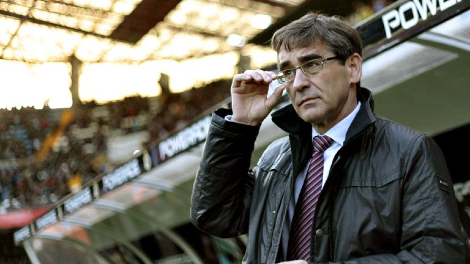 El Deportivo. que ganó al Levante por 0-4, ha superado en cuatro partidos las victorias que había conseguido en las primeras 27 jornadas y que apenas le daban opciones de lograr la permanencia.