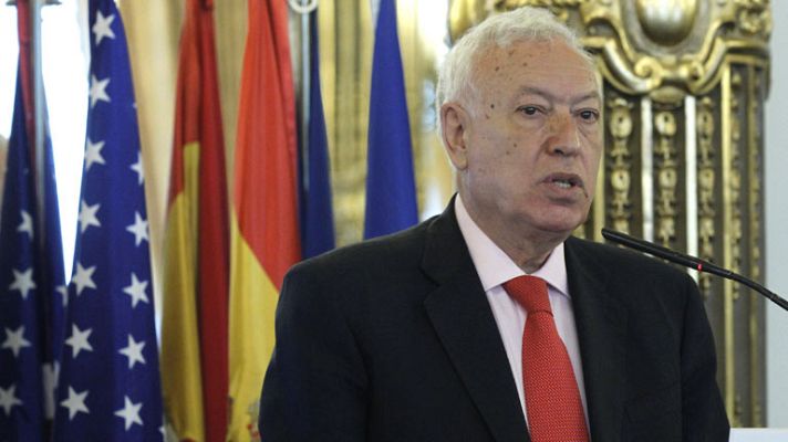 Telediario 1 - Los aliados de Chávez felicitan a Maduro; la UE "toma nota" y EE.UU. ve "necesario" otro recuento