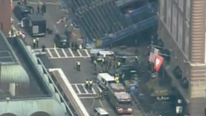 Telediario 1 - Dos explosiones provocan numerosos heridos cerca de la meta de la maratón de Boston