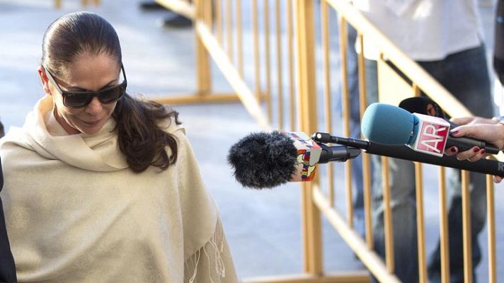 Informativo 24h - Pantoja condenada a dos años