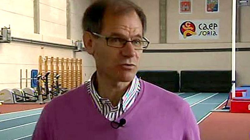 Exmaratonianos como Abel Antón o Martín Fiz han expresado su dolor por los atentados ocurridos en la línea de meta de la maratón de Boston y han indicado que esperan que las próximas competiciones se celebren con normalidad.