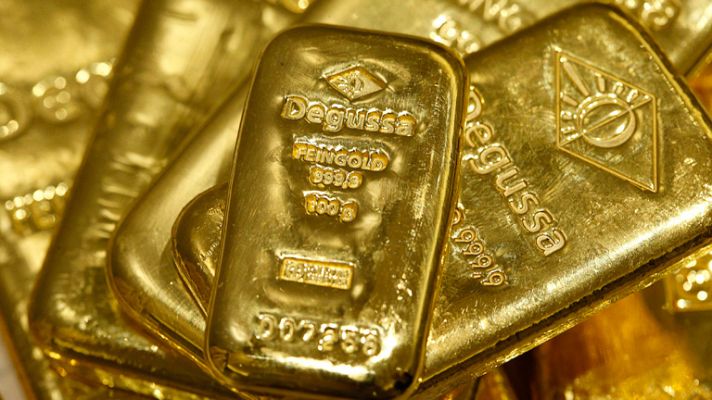 Telediario 1 - El oro acumula en 2013 una caída cercana al 20%