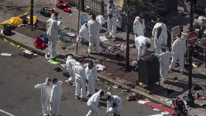 La noche en 24h - Las bombas de Boston, de fabricación artesanal, eran ollas a presión cargadas con metralla y clavos