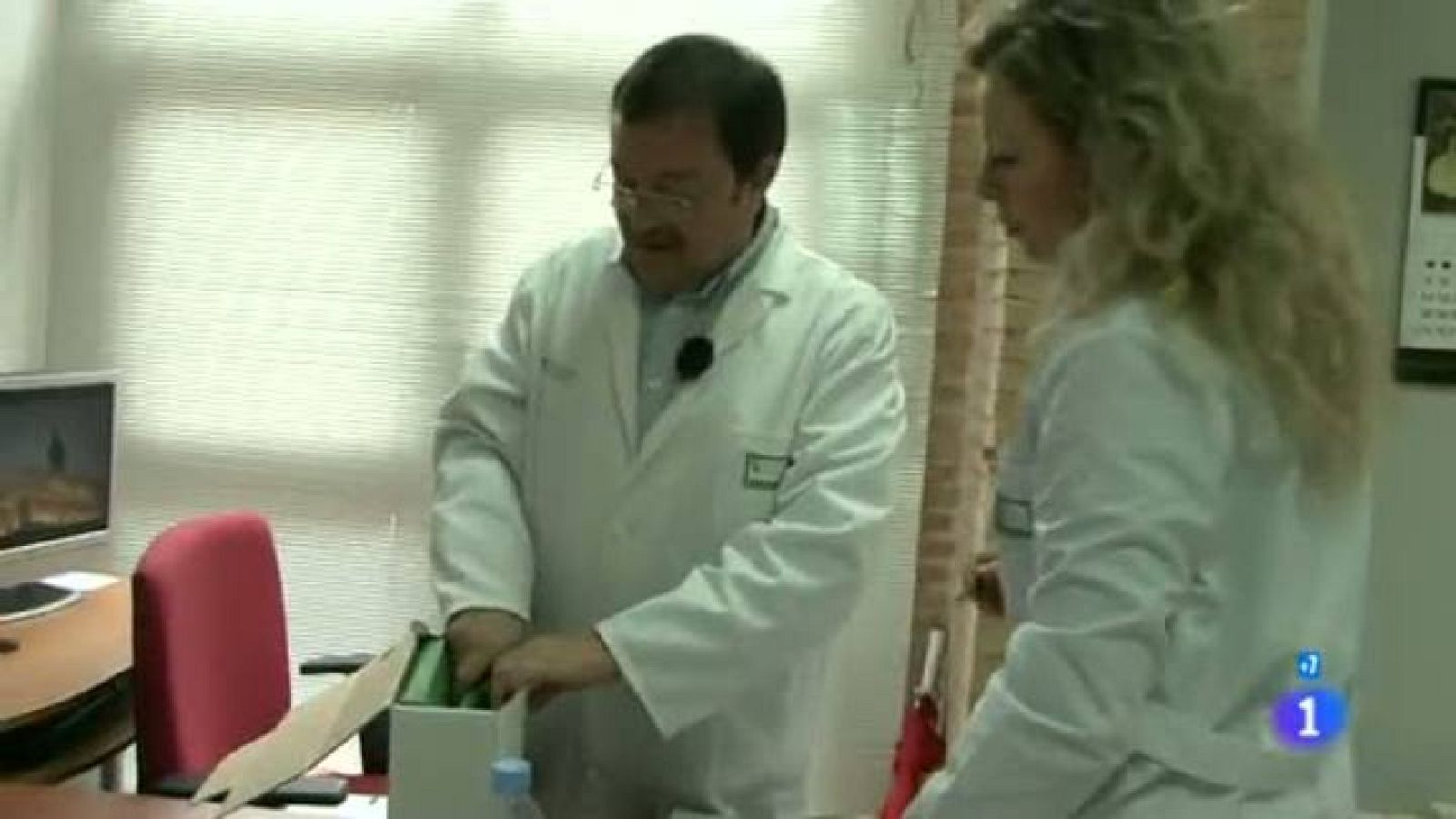 Comando Actualidad - De puerta en puerta - La labor de los inspectores de Sanidad