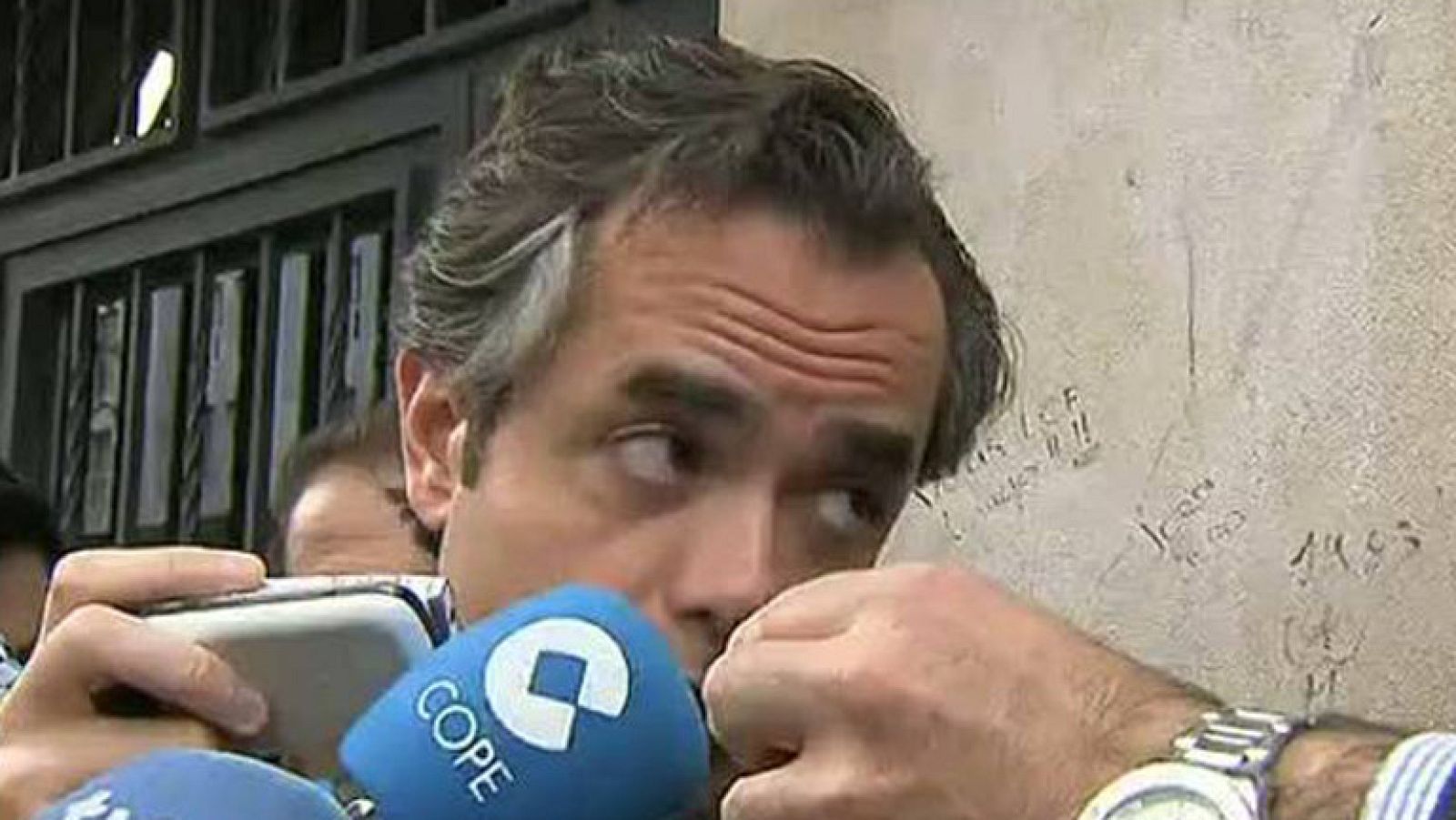 El presidente de la Fundación del Valencia, Federico Varona, ha dimitido después de 13 días en el cargo. Su sustituto será elegido en junio.