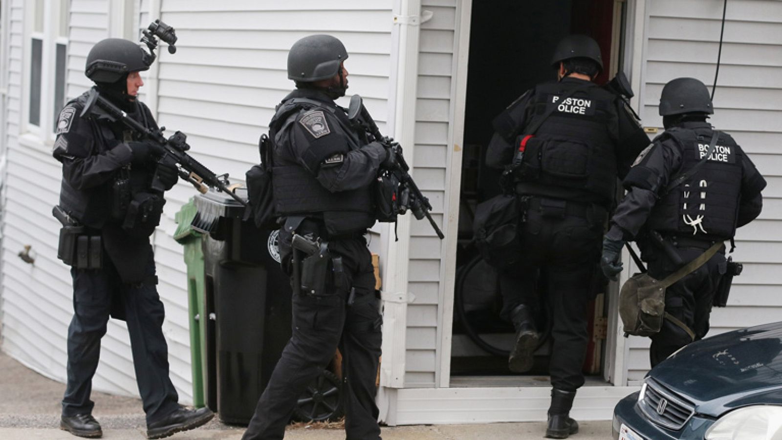 La policía mata a un sospechoso del Atentado de Boston y busca a un segundo