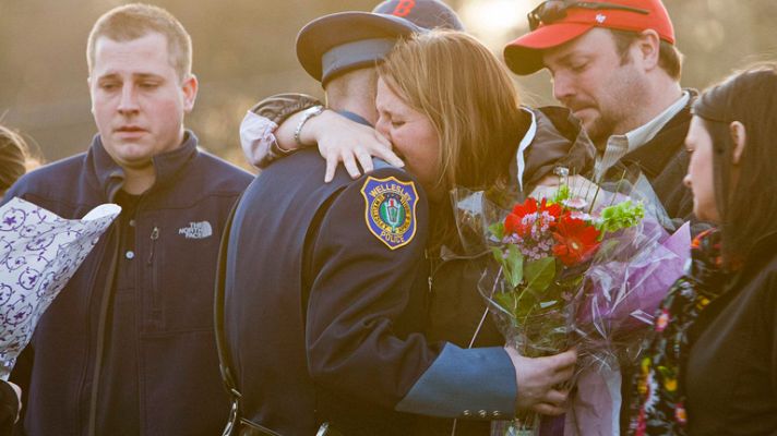 Telediario 1 - Telediario Matinal en 4'- 21/04/13