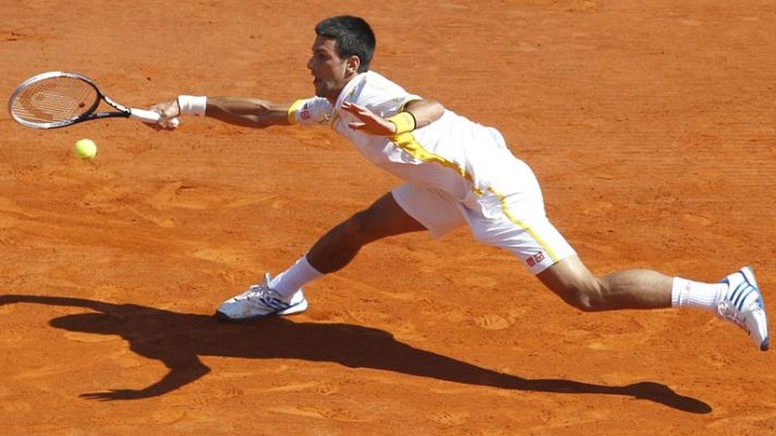 Tenis - Djokovic acaba con la racha de Nadal en Montecarlo