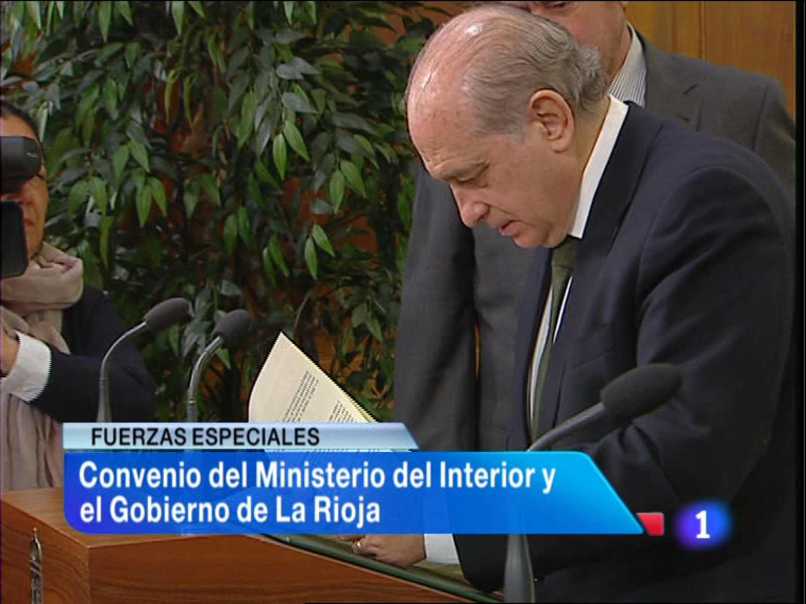 Informativo Telerioja 2 - 22/04/13 | Ver