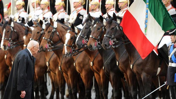 Telediario 1 - Napolitano apunta a un Gobierno de unidad nacional para sacar a Italia del bloqueo