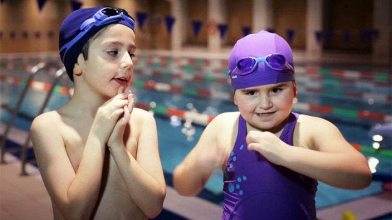 Redes - Pregúntale a Punset - ¿Porqué la cebolla hace llorar a los ojos?