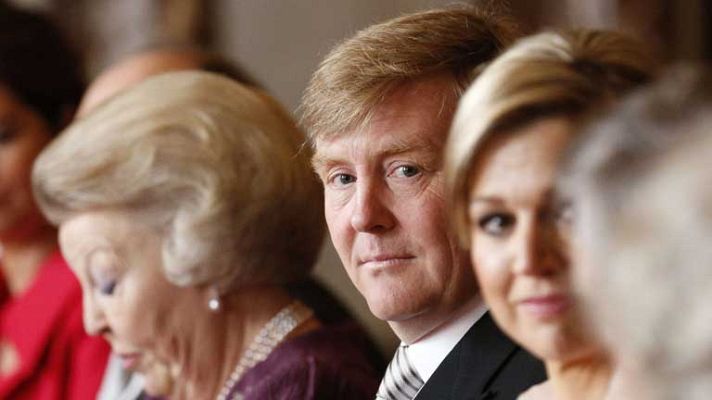 Telediario 1 - Primer Rey del siglo XXI