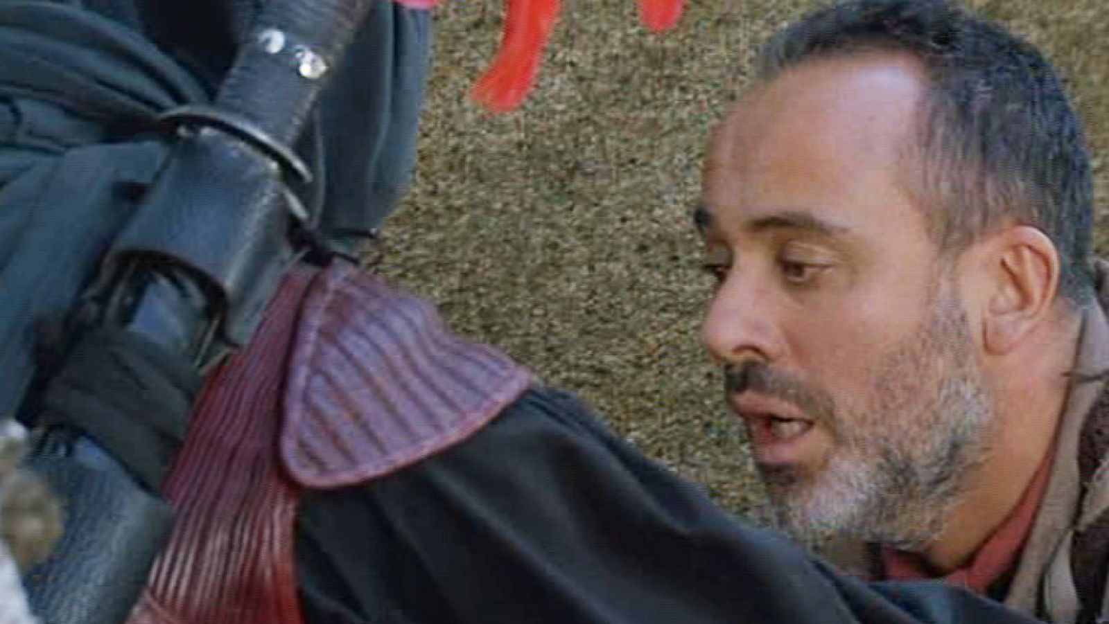 Águila Roja - Águila salva a Sátur | Ver