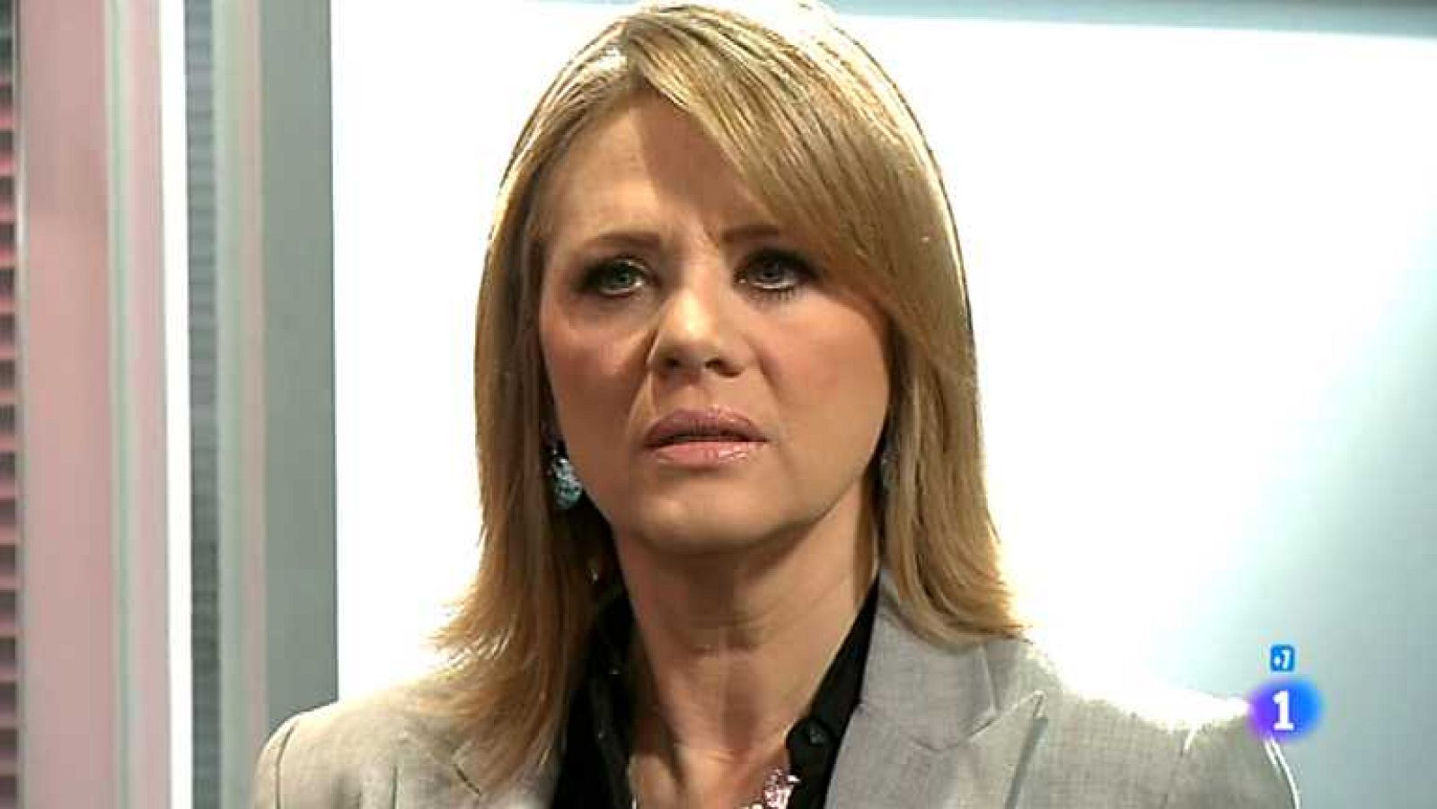 Amores verdaderos - Capítulo 138 - Nikki informa, a pesar de la oposición de su padre y su abuelo, que Guzmán es su novio y pronto será su esposo - Ver ahora