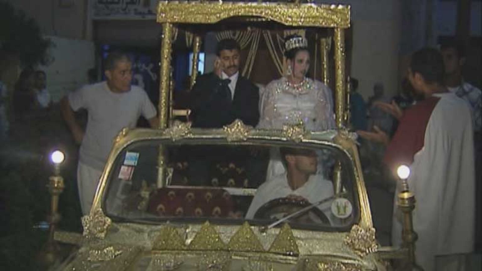 Religiosos ultraconservadores intentan darle un nuevo impulso a la poligamia en Marruecos | Ver