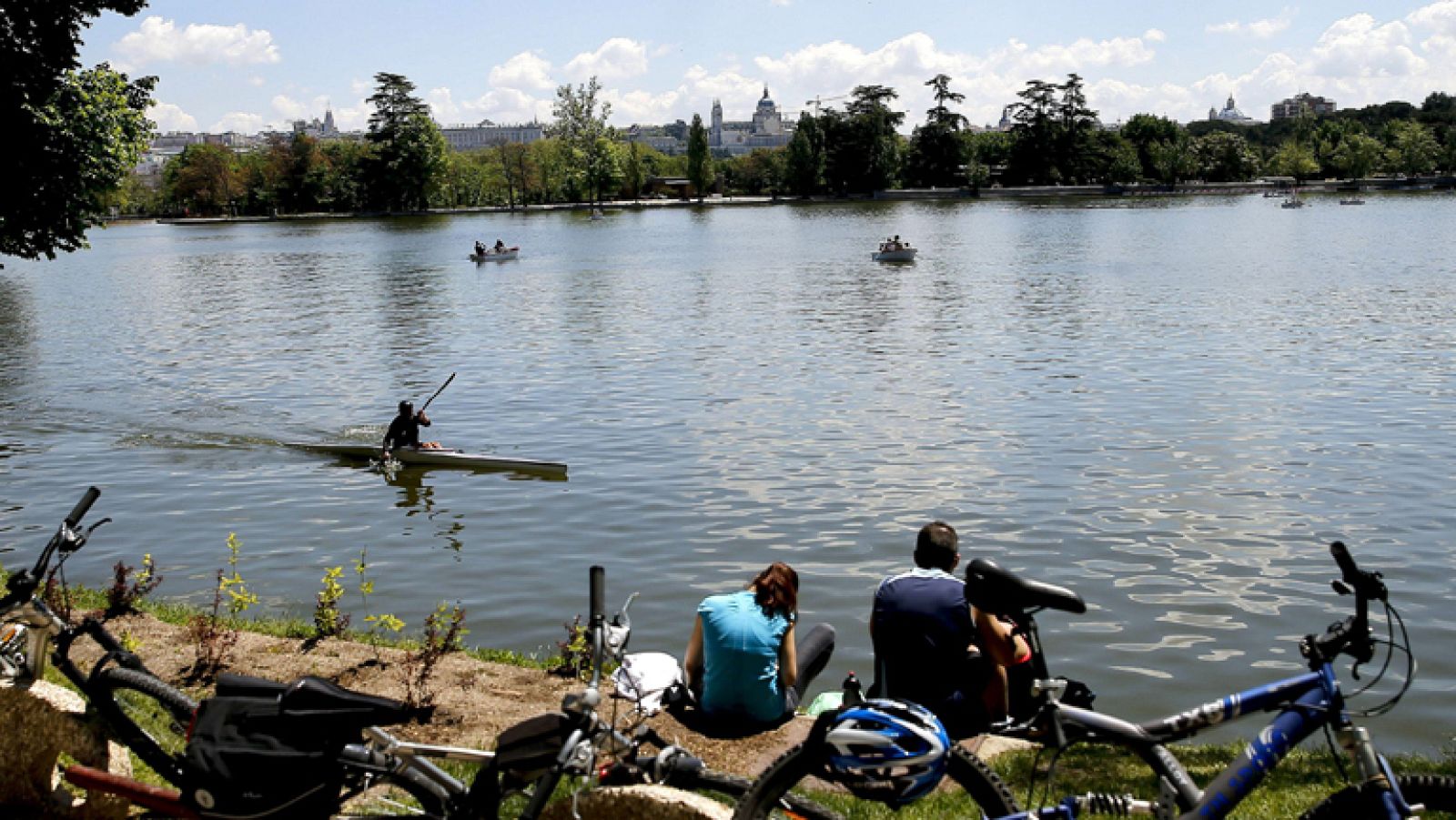 Temperaturas en ascenso y nubes de evolución diurna según las regiones - El tiempo | Ver