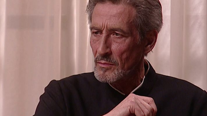 Amar en tiempos revueltos - Episodio 211