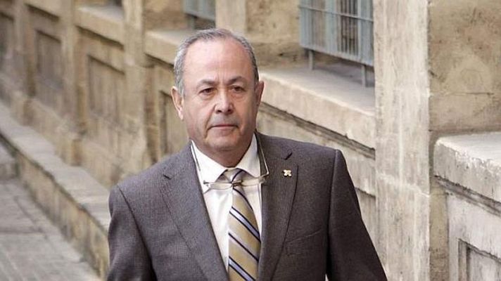 Telediario 1 - El juez Castro sigue "pensando lo que puso" en el auto sobre la imputación de la infanta