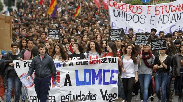 Telediario 1 - Telediario - 15 horas - 09/05/13