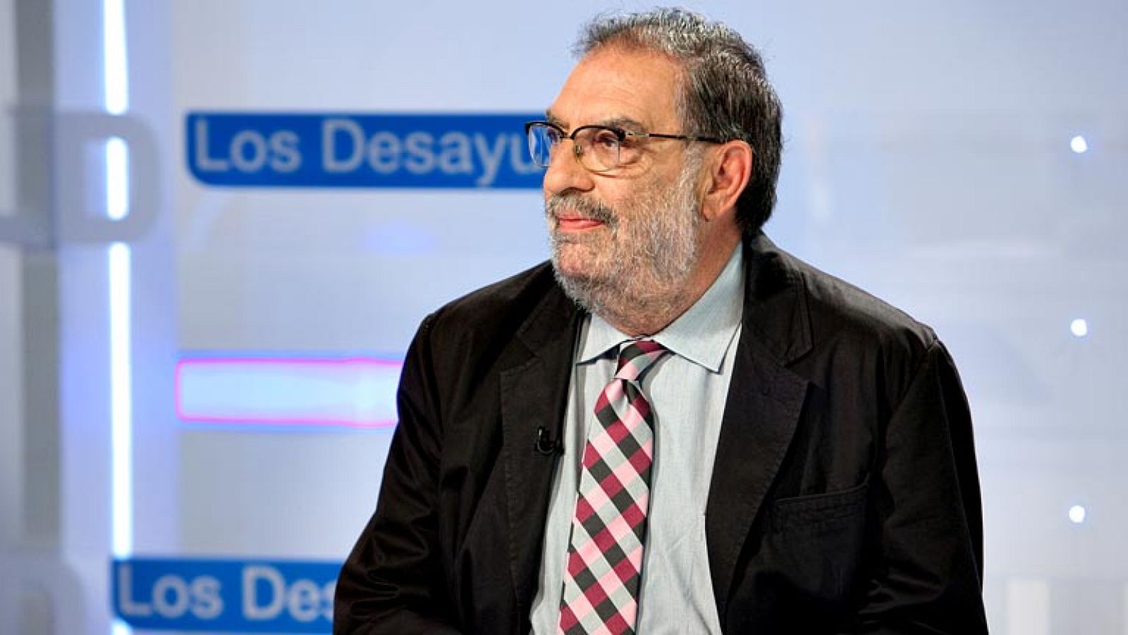 González Macho: En el cine no hay intención política de cambiar las cosas - Los desayunos | Ver