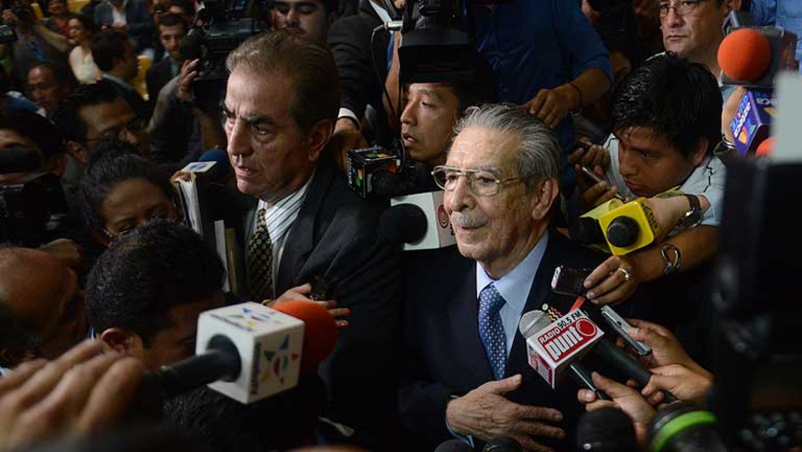 El exdictador Ríos Montt, condenado por genocidio a 80 años, niega los hechos | Ver