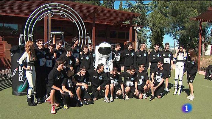 Telediario 1 - Turistas espaciales por un día