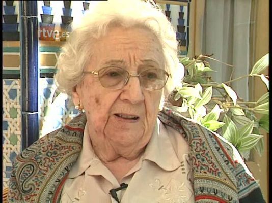 Programes especials de Arxiu - Arxiu TVE Catalunya - Entrevista a l'escriptora Joana Raspall