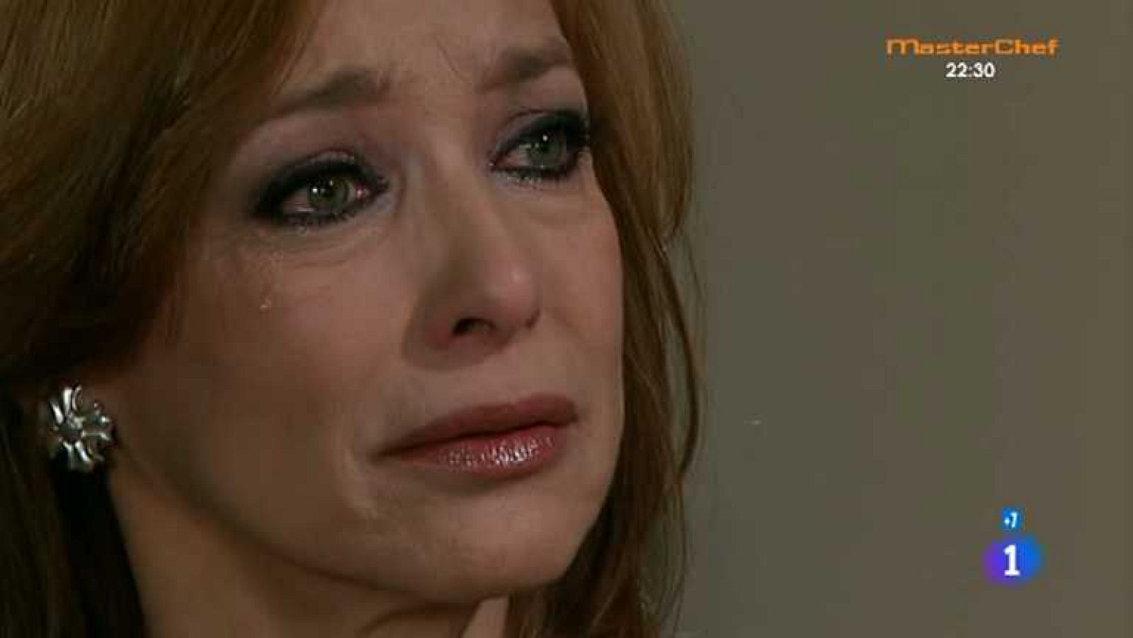 Amores verdaderos - Capítulo 146 - Paula confiesa a Adriana que Cristina es la hija secreta de Aníbal y Candelaria - Ver ahora