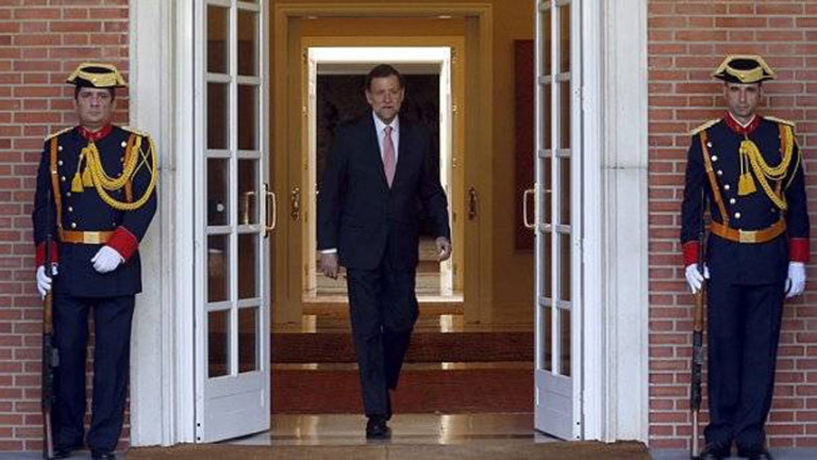 Rajoy se reúne con los agentes sociales, que le presentarán sus propuestas para superar la crisis