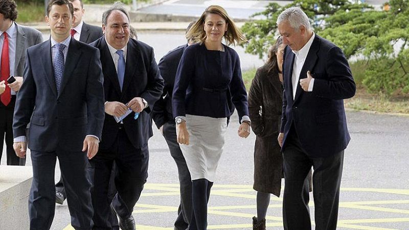 Cospedal: "Es momento de estar juntos, no es negociable apoyar al Gobierno"