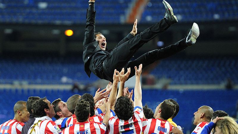 Telediario 1 fin de semana en 4'- 18/05/13