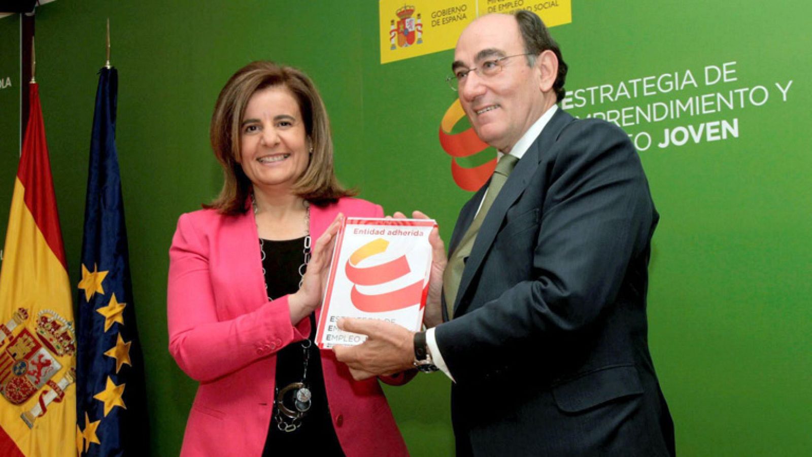 El Gobierno dará facilidades para entrar en el país a profesionales altamente cualificados