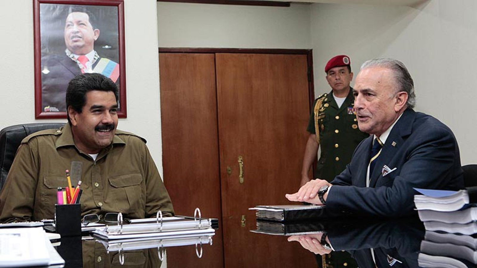 La oposición venezolana revela supuestas divisiones entre Cabello y Maduro