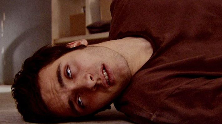 Cuéntame cómo pasó - ¿Vivirá Carlos? (Cap.253)