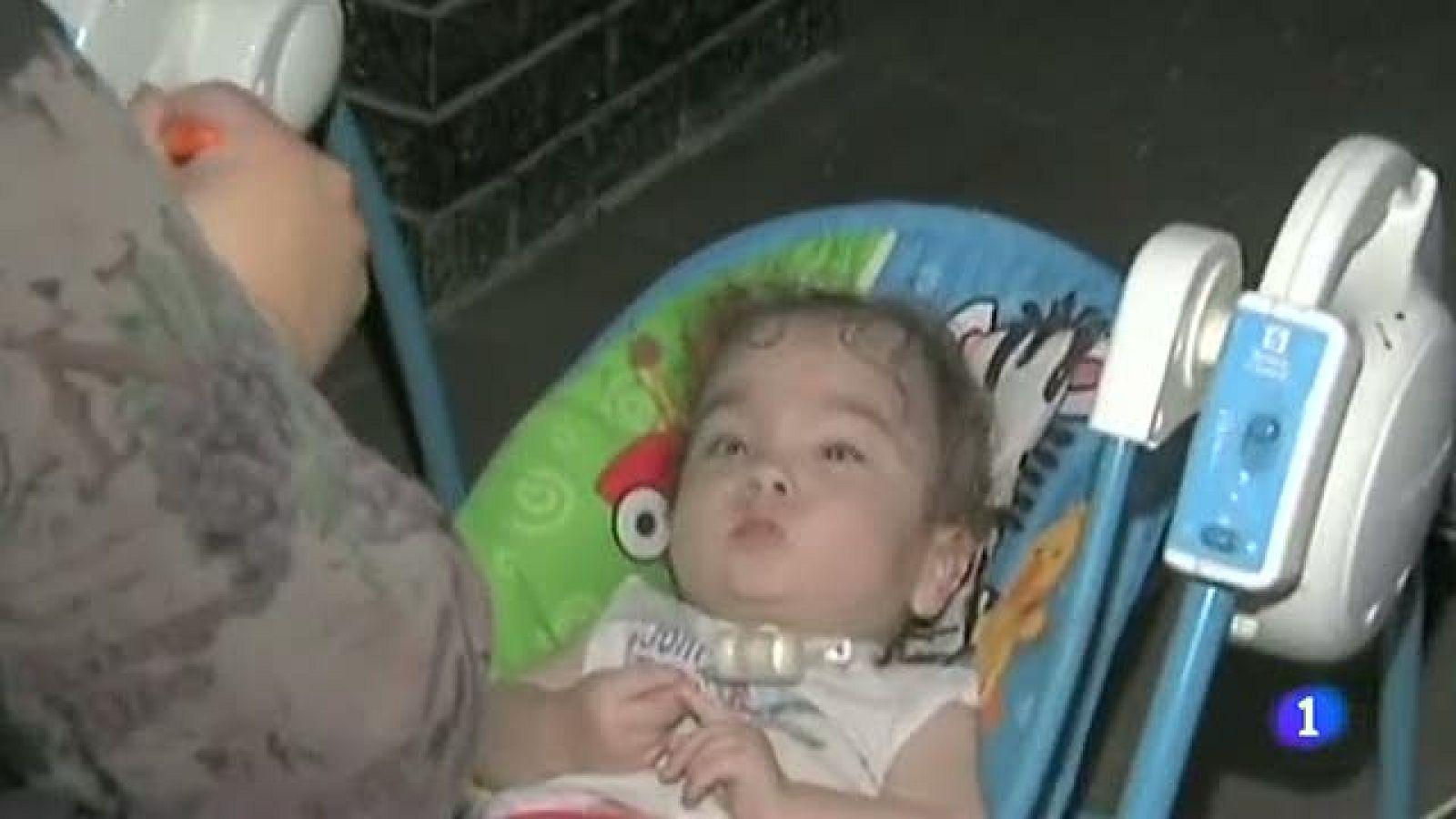 Una tráquea hecha con una impresora 3D salva la vida de un bebé | Ver