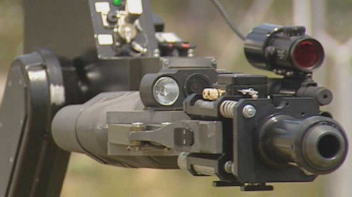 Telediario 1 - "Robots asesinos"