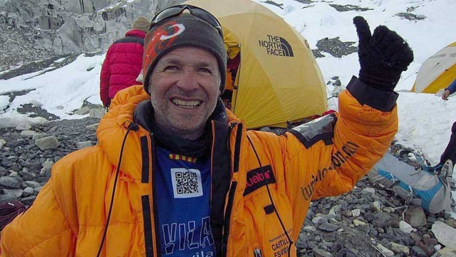 Toñín Pérezgrueso, subdirector de 'Al filo de lo imposible' , recuerda a Juanjo Garra como un compañero de baja estatura y de un gran corazón que siempre daba todo para favorecer la buena convivencia en las expediciones que han compartido en el progr