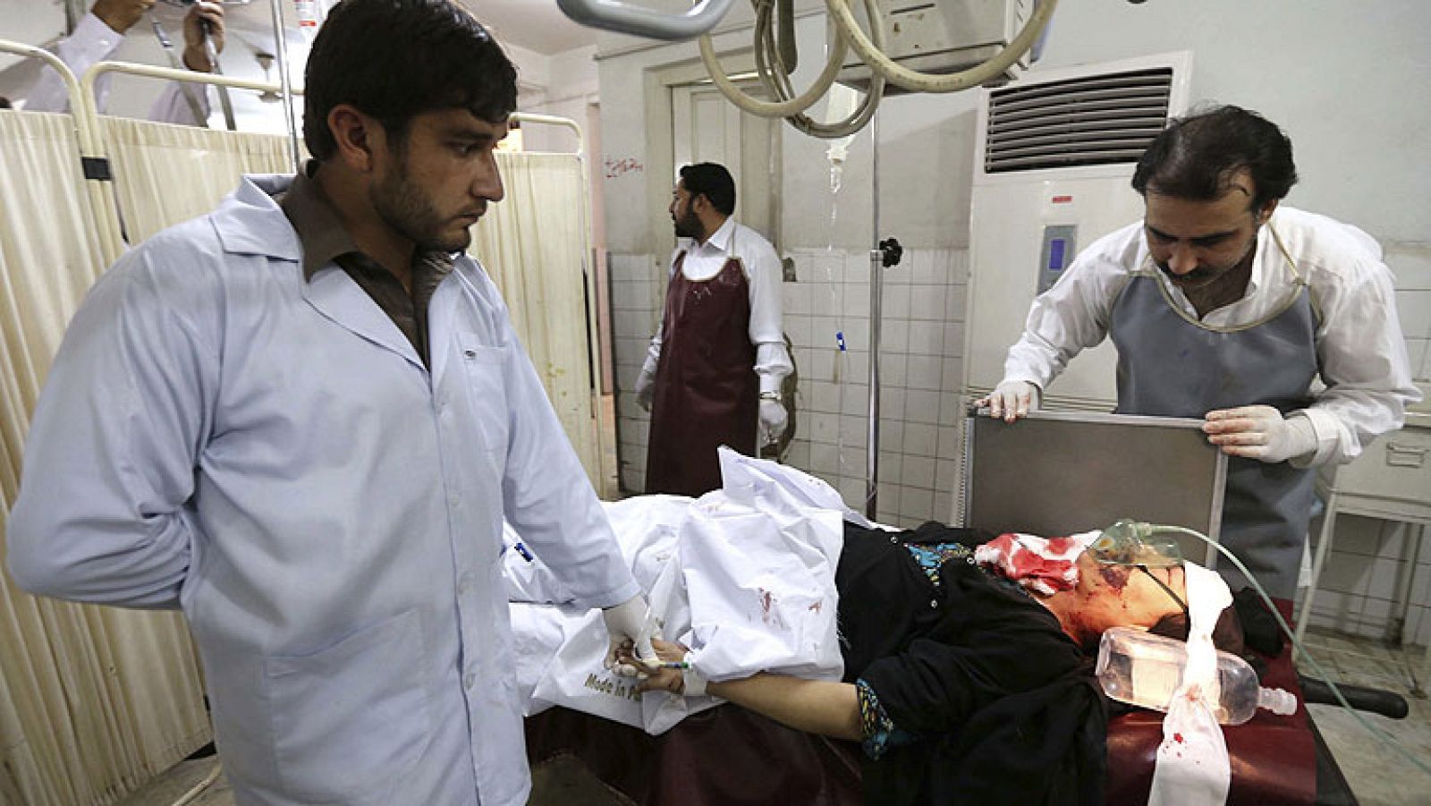 La OMS suspende la campaña de vacunación contra la polio en Peshawar | Ver