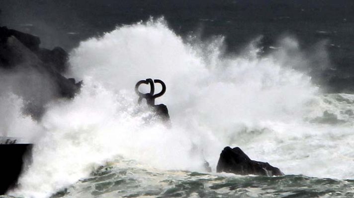 El tiempo - Vientos fuertes y precipitaciones en el Cantábrico y Pirineo